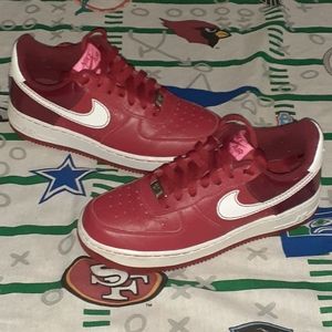 2007 Nike Valentines Day Air Force One Shoes 7.5 Vintage AF1 Low Valentine Red 1